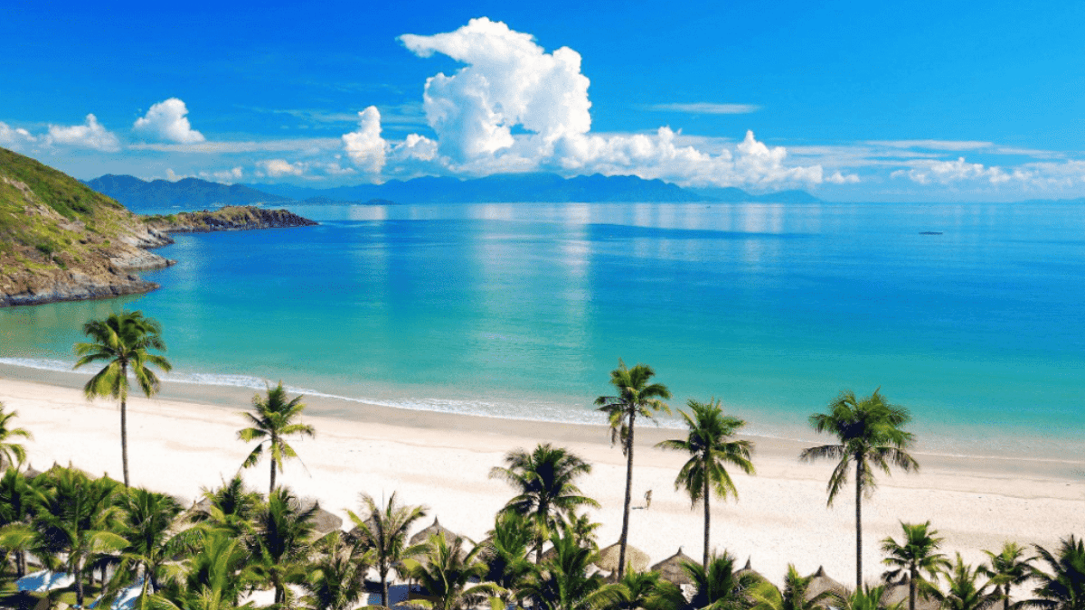 Experience the convenience at My Khe Beach 