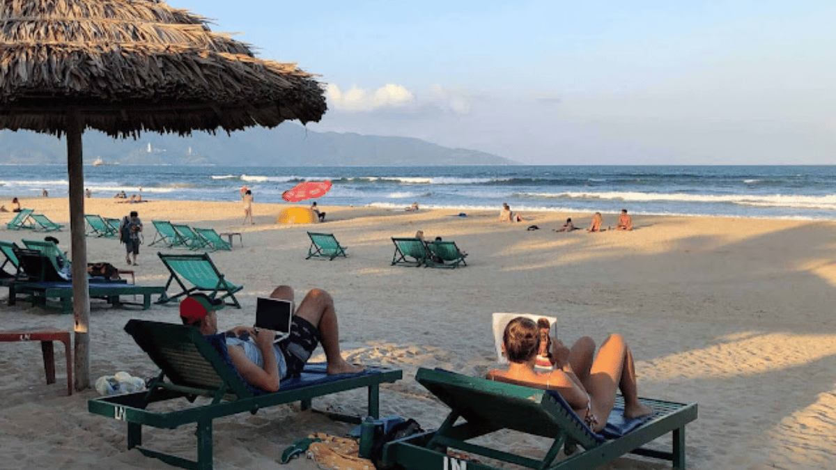 Swimming and Relaxing at my khe beach